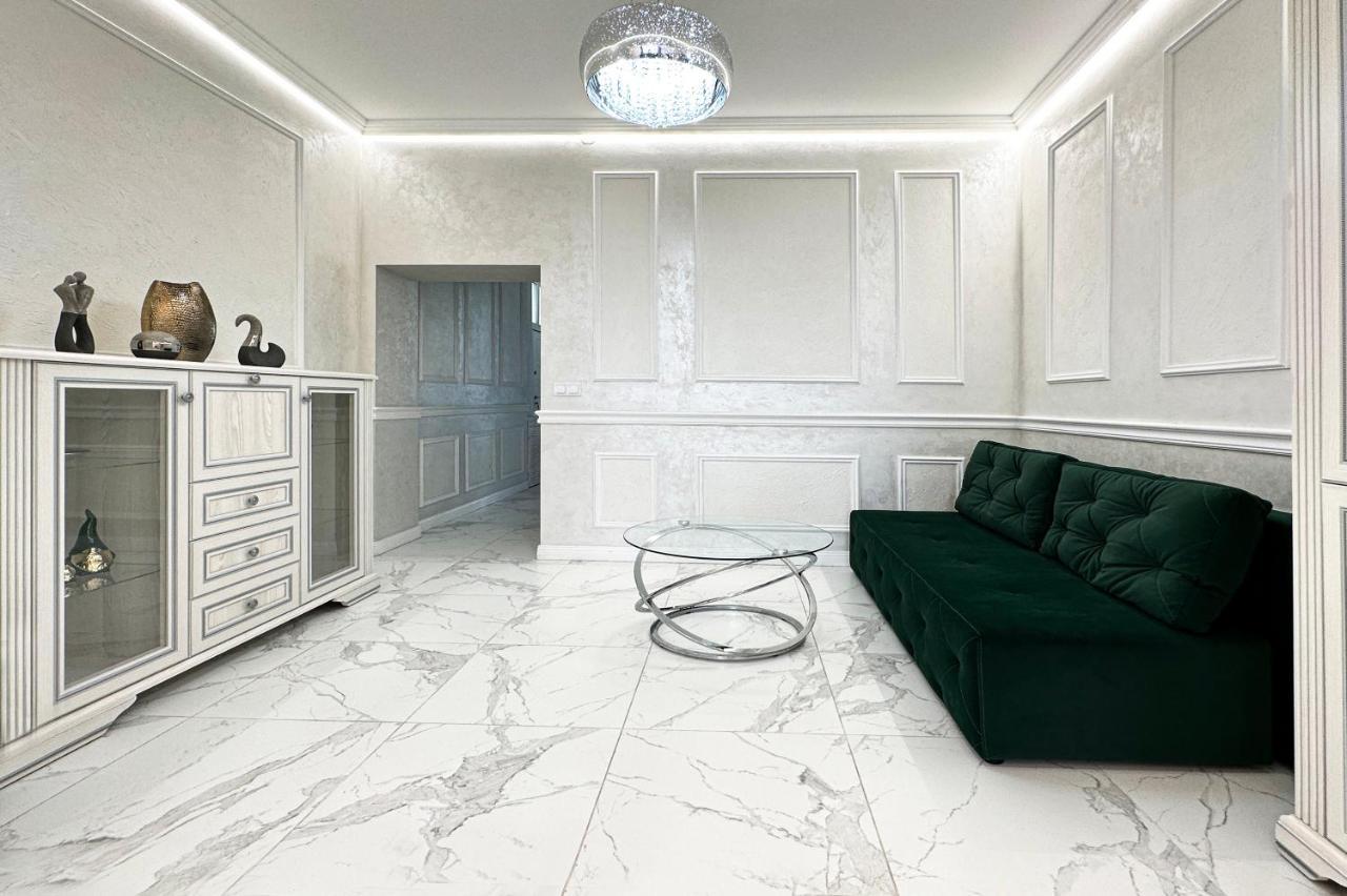 Tamanska Apartments Lviv Luaran gambar